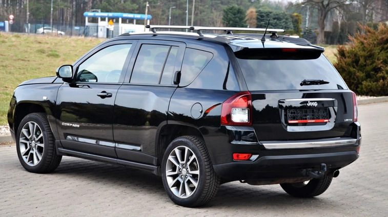 Jeep Compass cena 49700 przebieg: 222000, rok produkcji 2013 z Cybinka małe 277